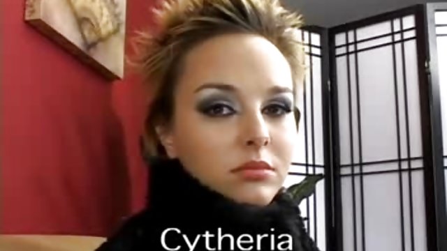 cytheria-pregnant and squirting