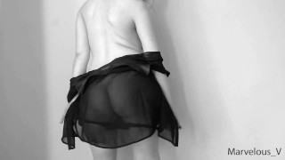 Hot pregnant mommy dancing strip tease teasing huge pregnant belly